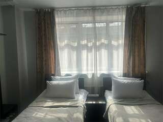 Гостиница Байкал Иркутск Семейный с кухней-3