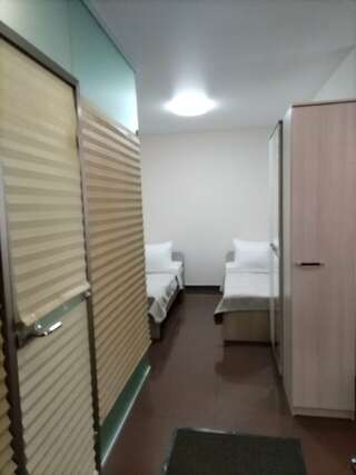 Гостиница Байкал Иркутск Улучшенный семейный номер-5